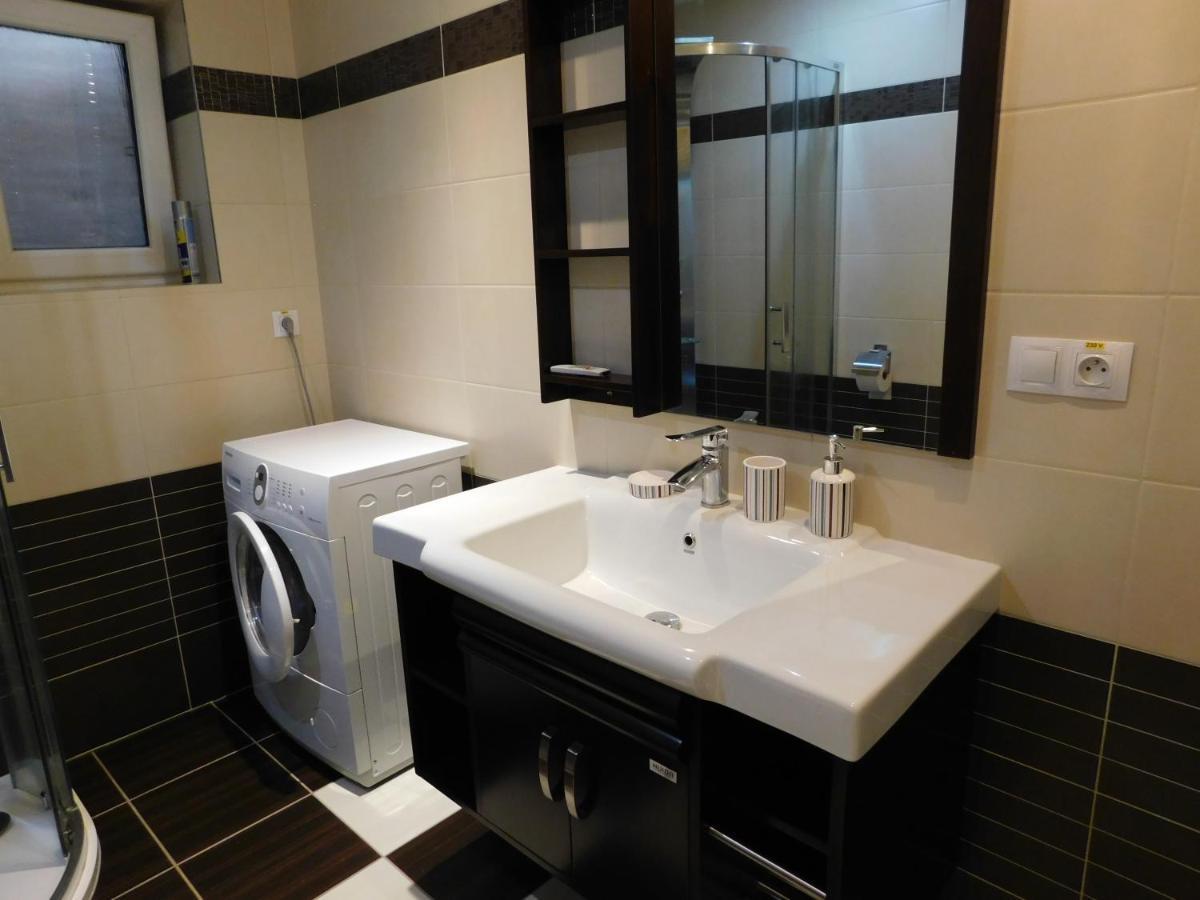 Apartmanovy Penzion Бойниці Екстер'єр фото