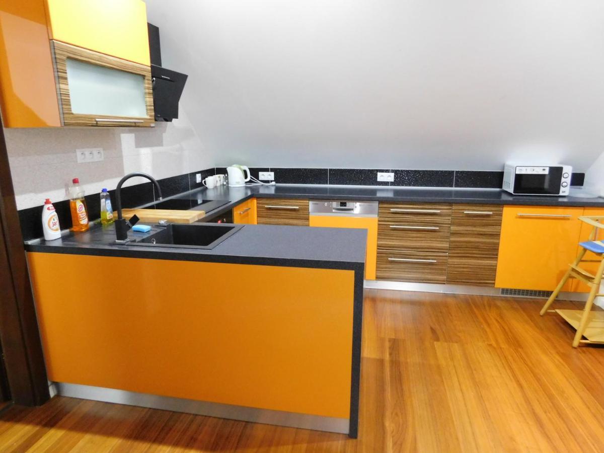 Apartmanovy Penzion Бойниці Екстер'єр фото